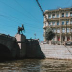 Saint Petersburg building horse statue